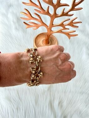 Vintage Gold Floral Link Bracelet - Vintage